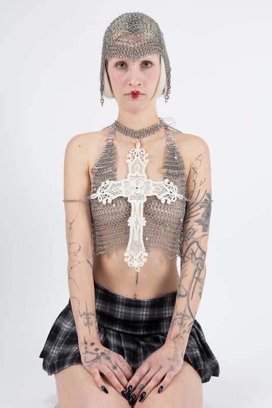 Cross layering harness